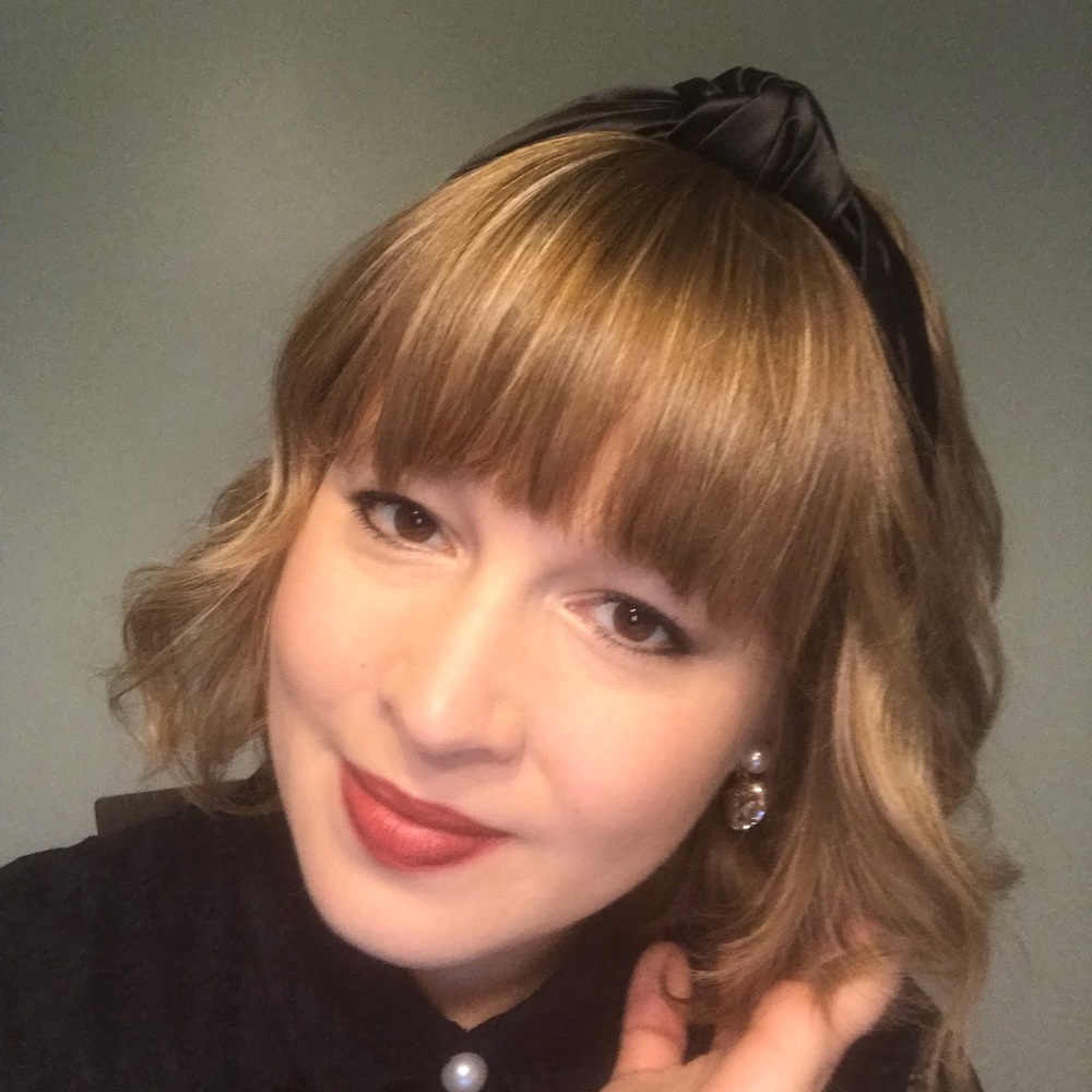 Meet your Posher, Rebecca